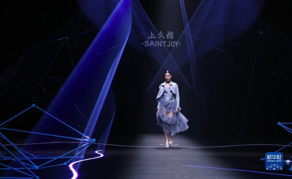 闽乐游棋牌